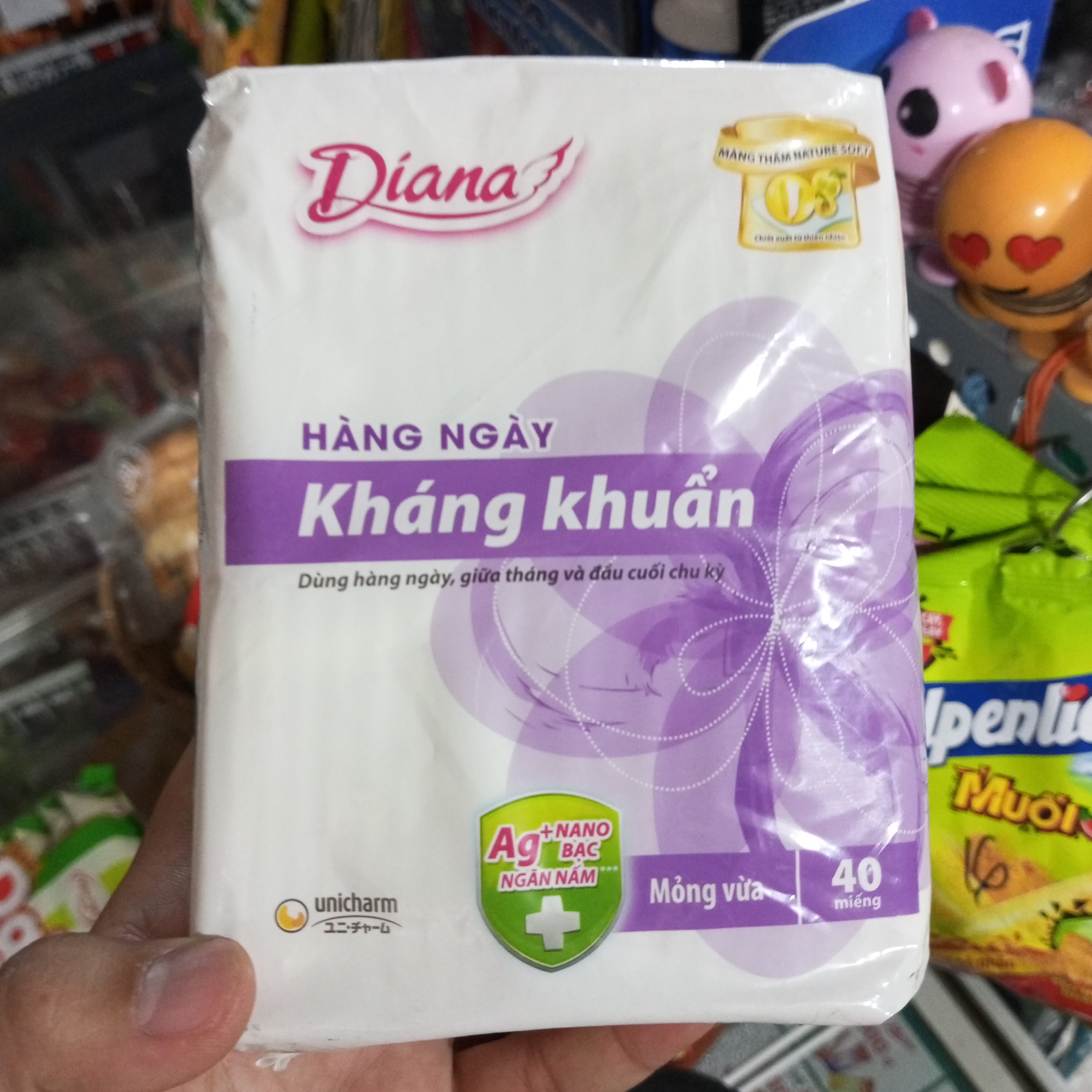 Diana Hàng ngày Kháng Khuẩn 40 miếng