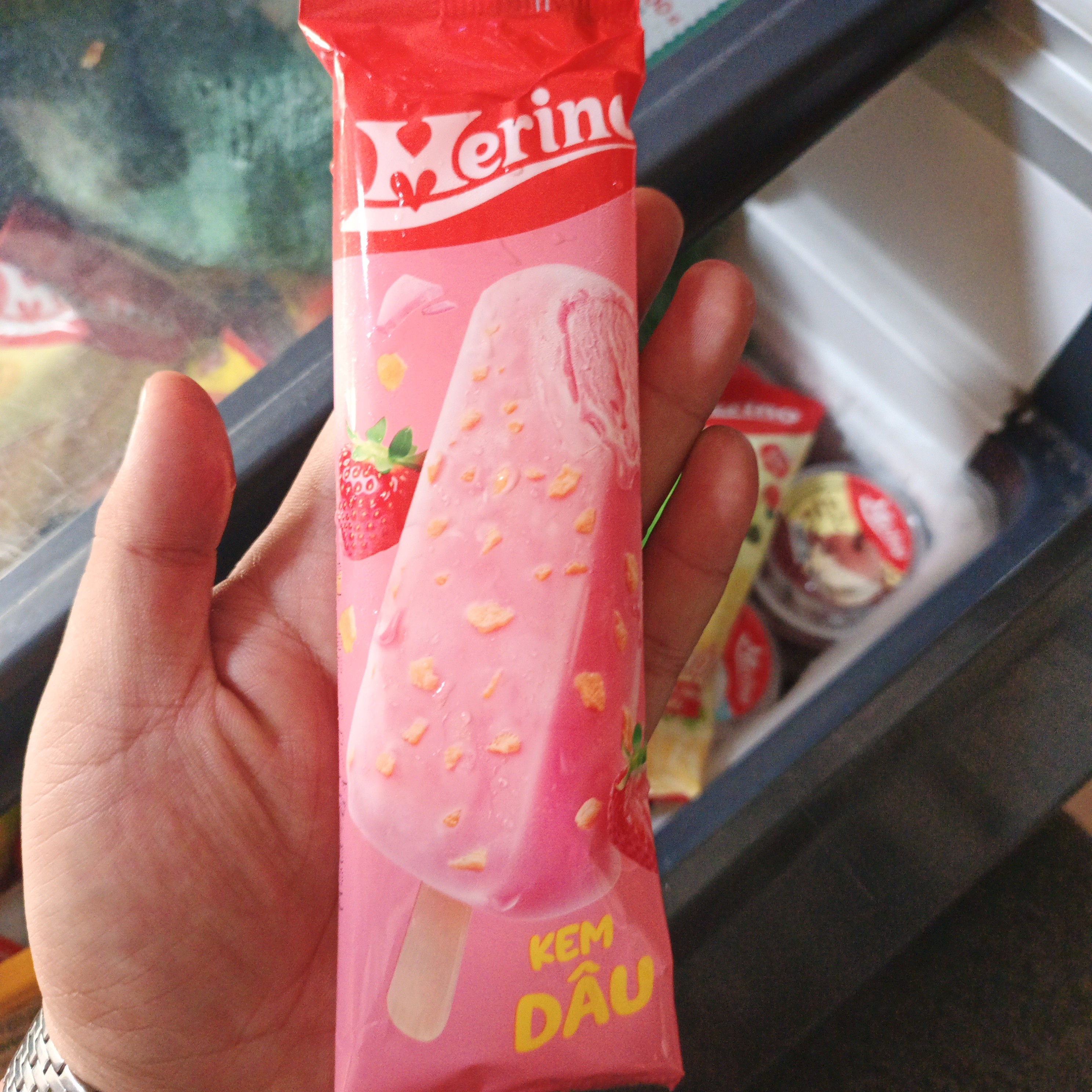 kem dâu cốm