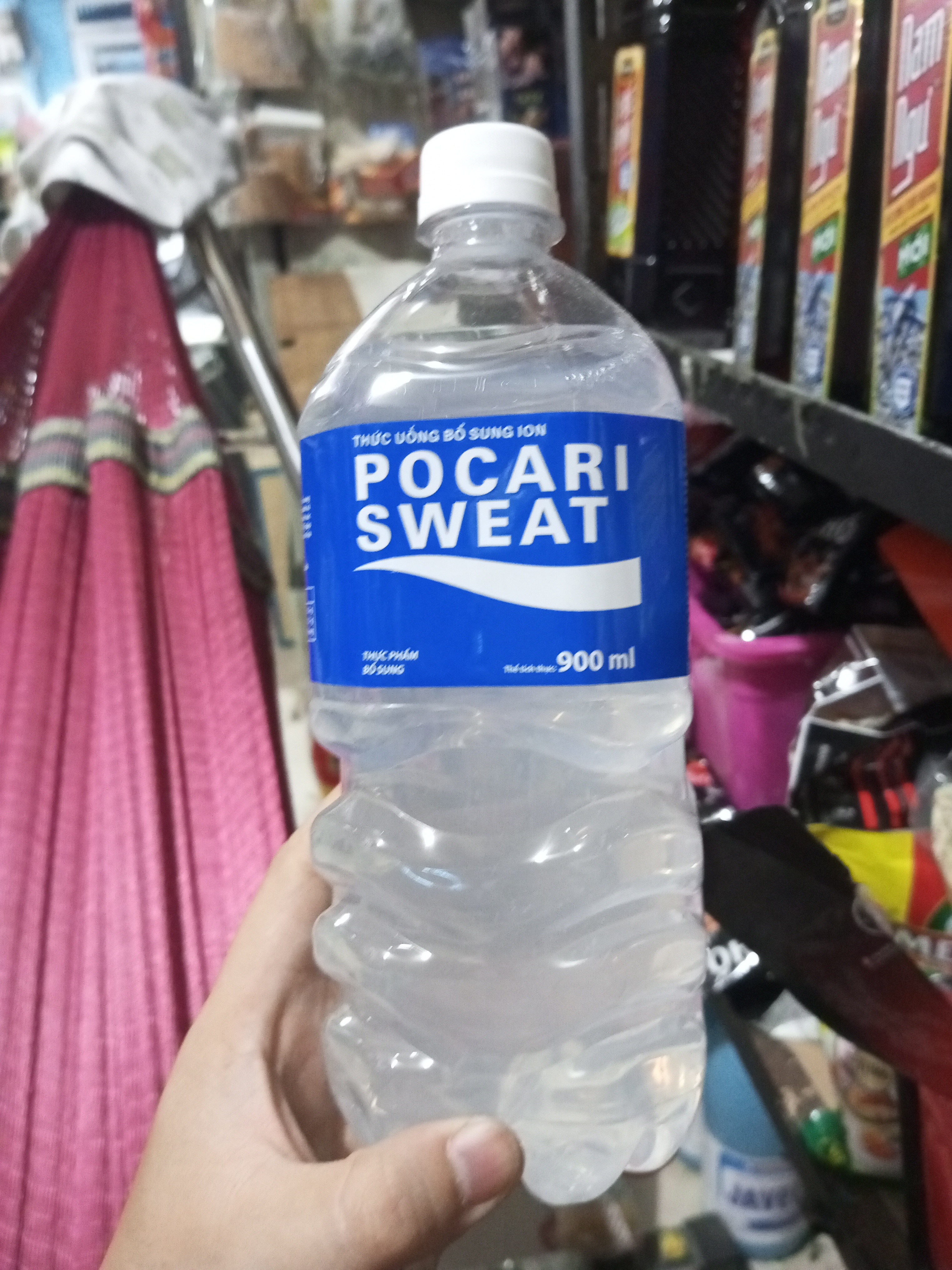Nước Pocari Sweat 900ml