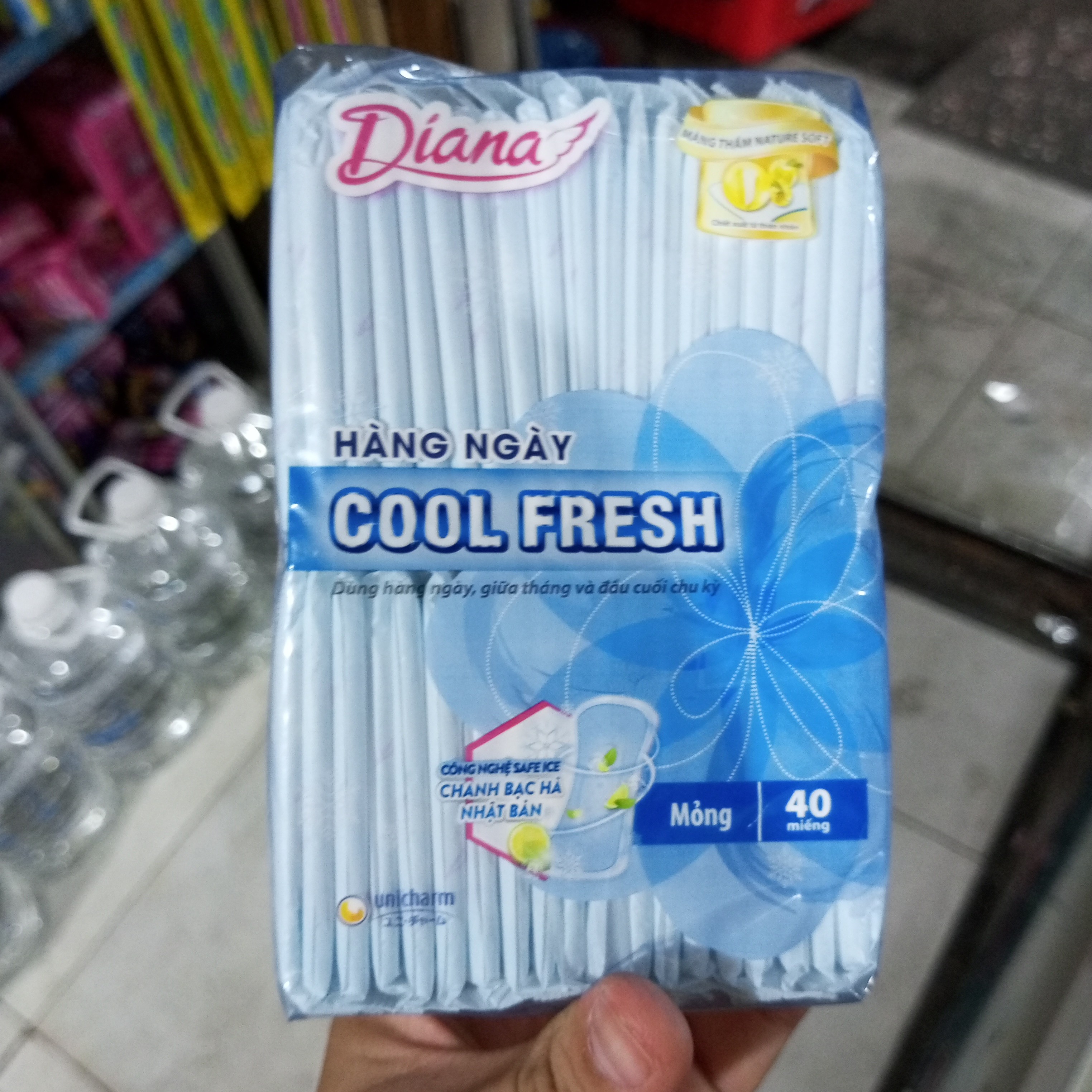 Diana hàng ngày 40 miếng cool
