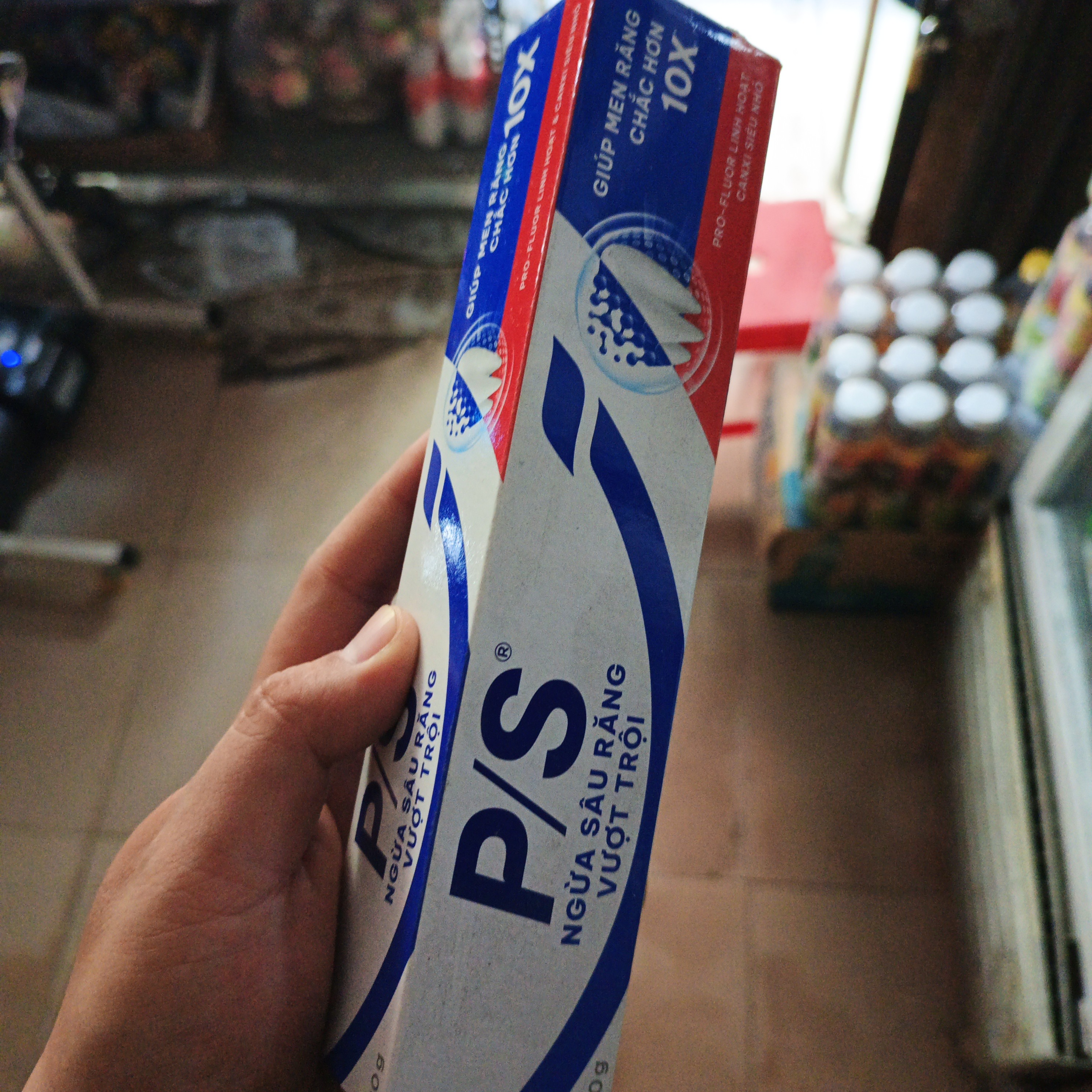 P/S KDR NGỪA SÂU  RĂNG VƯỢT TRỘI 180G ỐNG