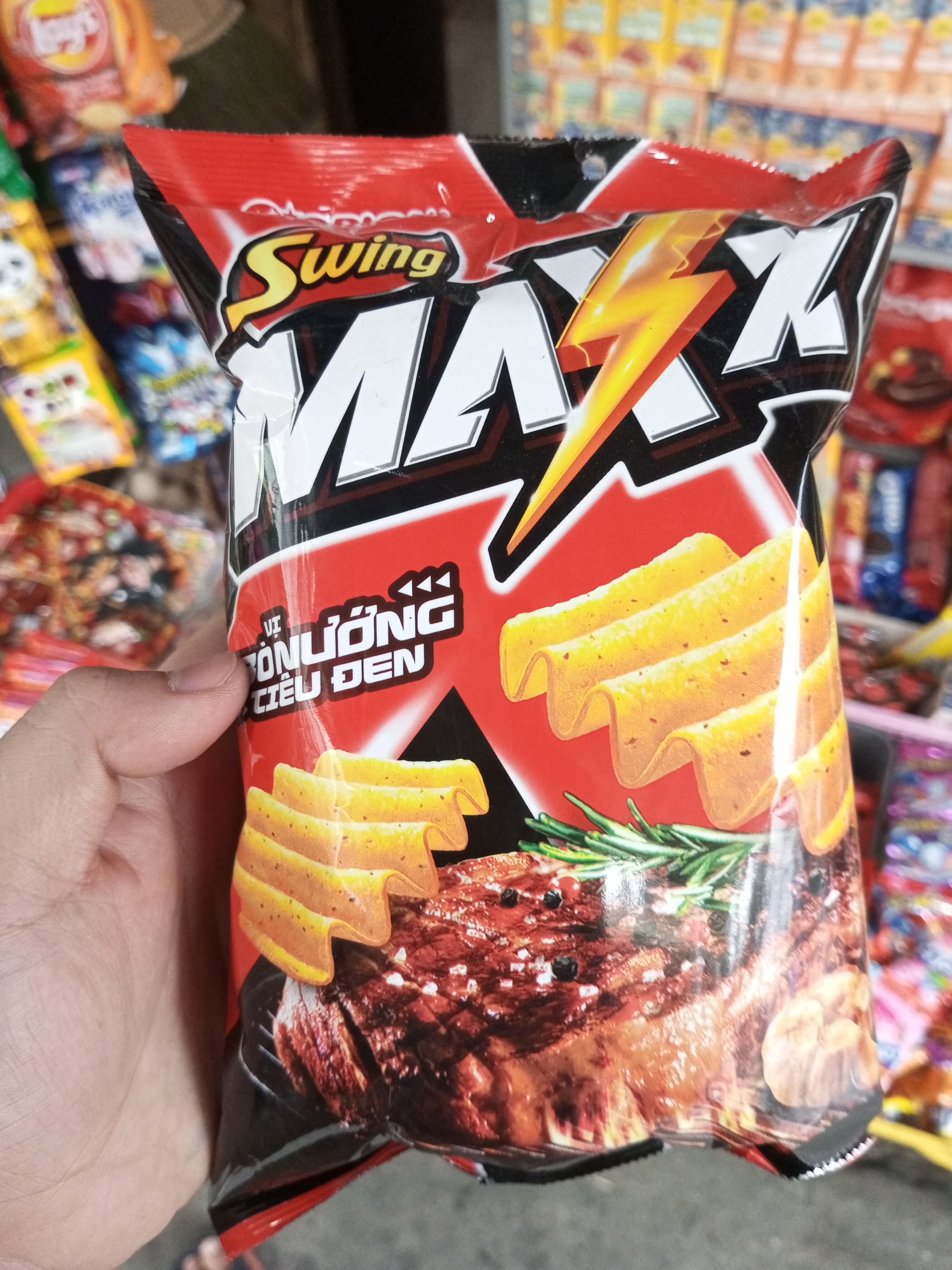 Snack Swing maxx vị bò nướng tiêu đen 42g