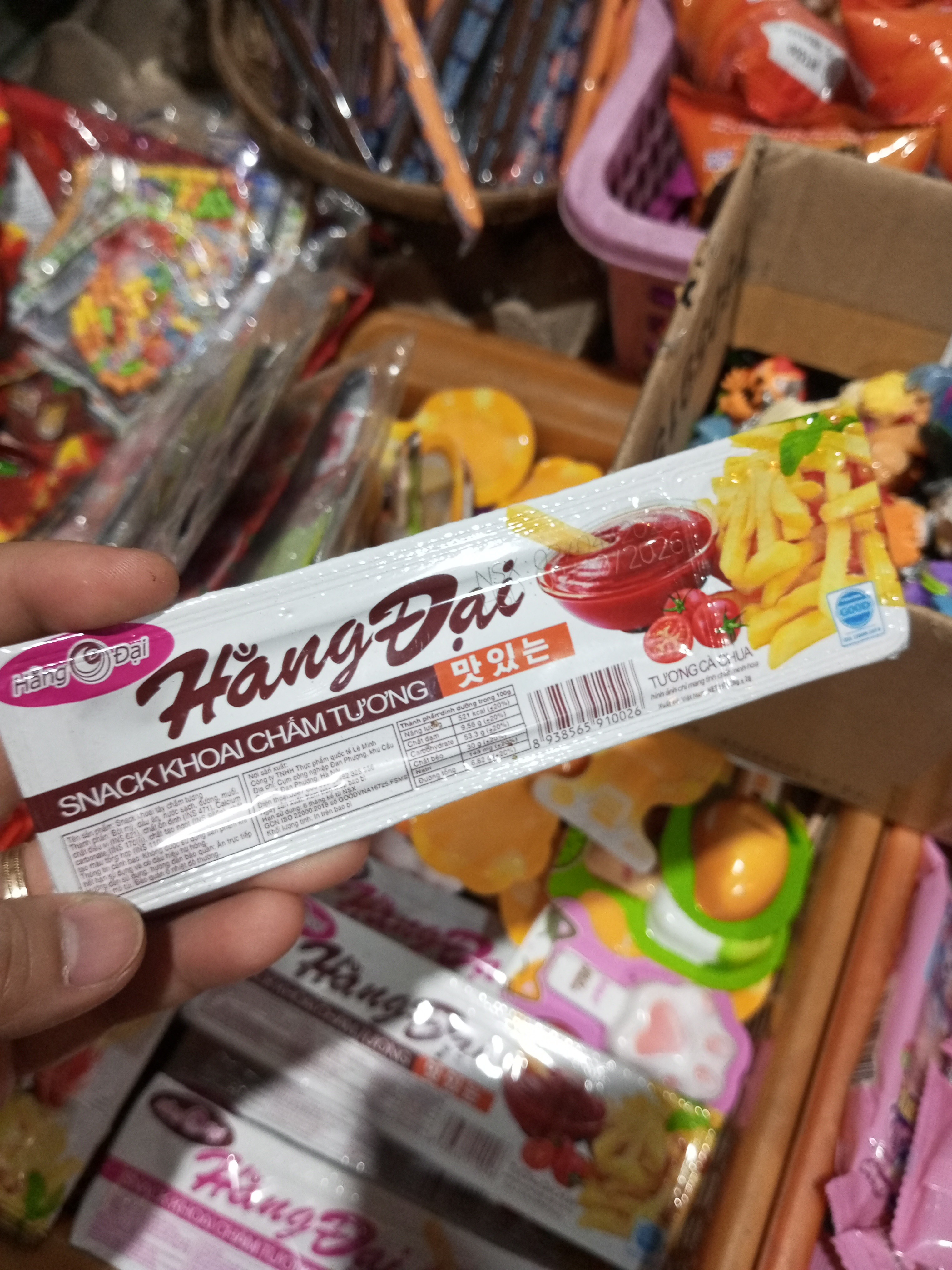 Bánh que chấm Hằng Đại
