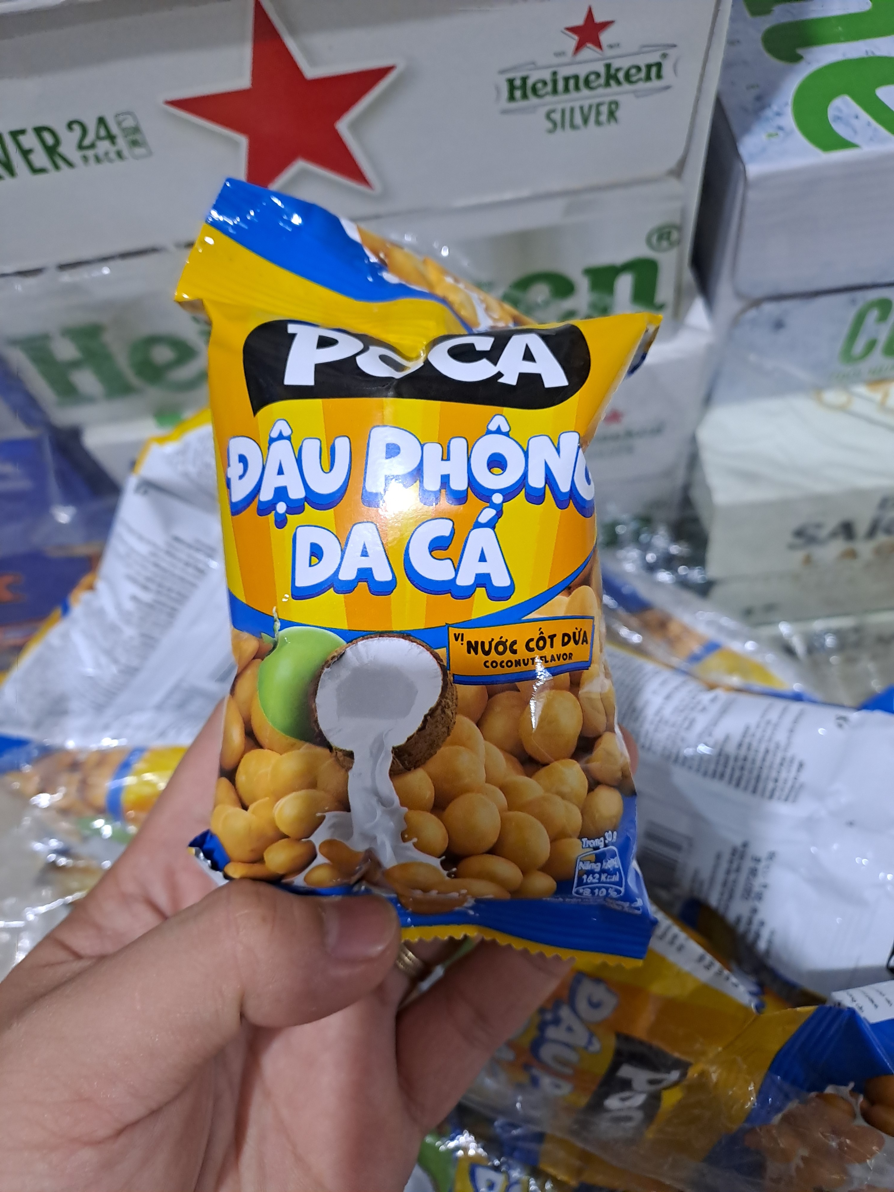 Đậu phộng da cá Poca