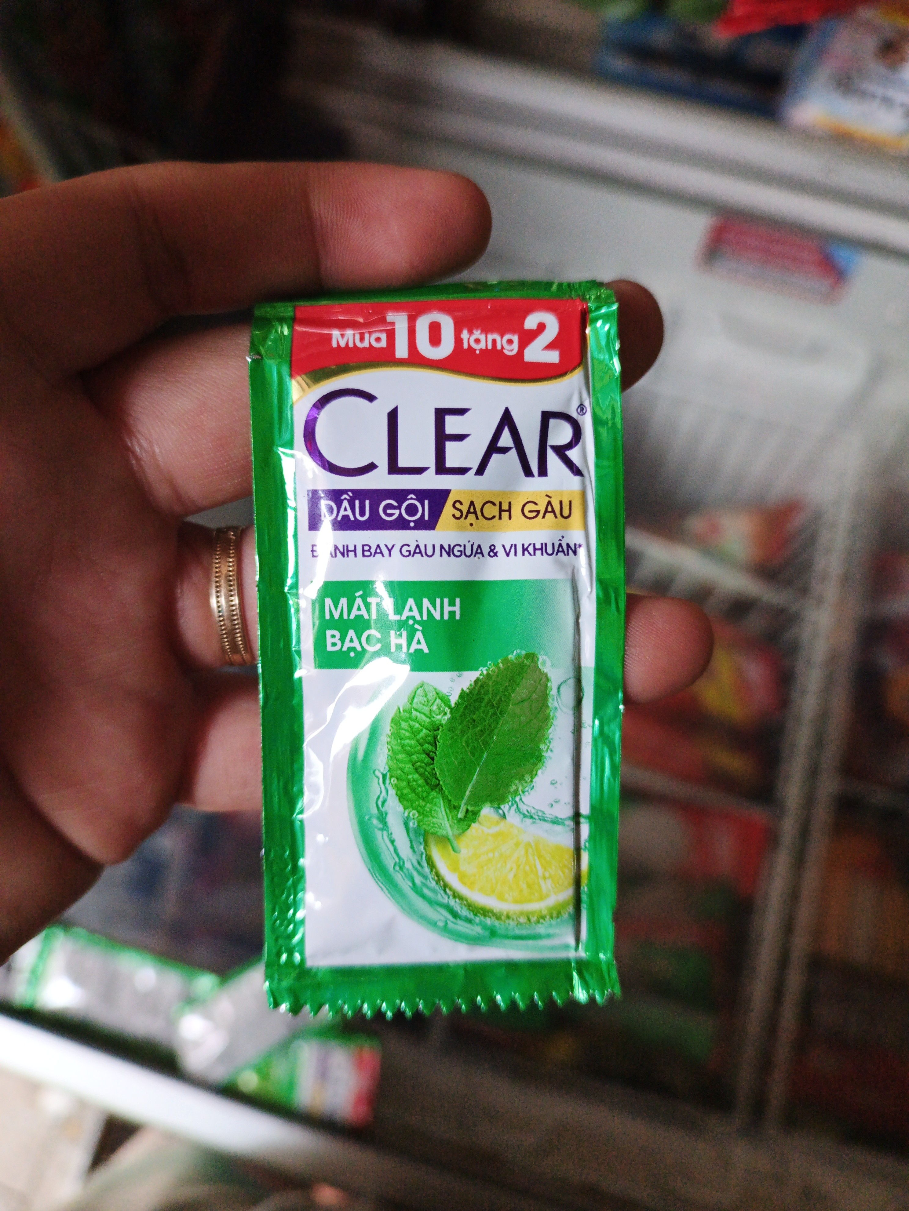 Dây gội đầu Clear bạc hà
